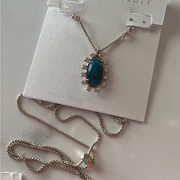 Nwt Kendra Scott Necklace Gold with Teal blue stone, cubic zirconia stones - Picture 4 of 6